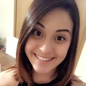 Meet your Posher, Cristina